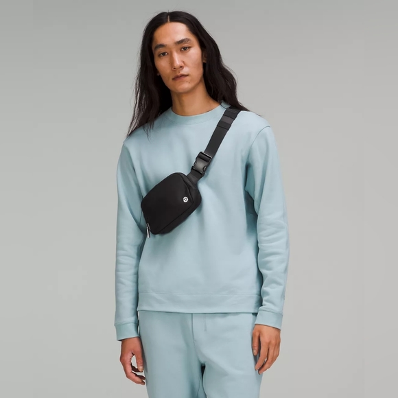 NEW! Lululemon Everywhere Belt Bag 1L - Picture 8 of 11